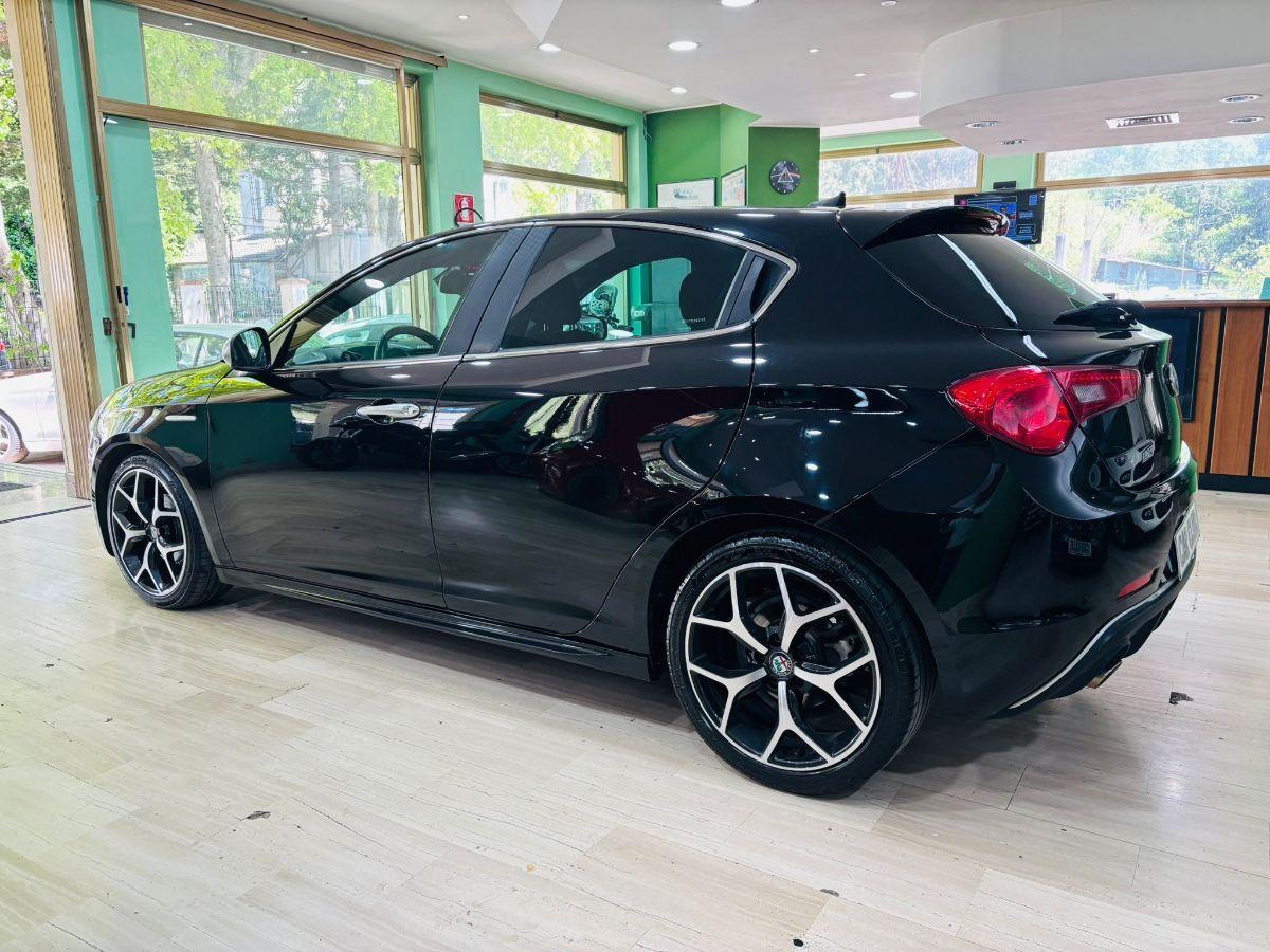 Alfa Romeo Giulietta 1.6 Jtdm-2 120cv Sport Facelift