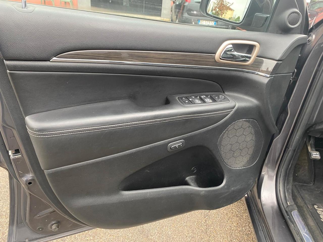 Jeep Grand Cherokee 3.0 V6 CRD 250 CV Multijet II Overland