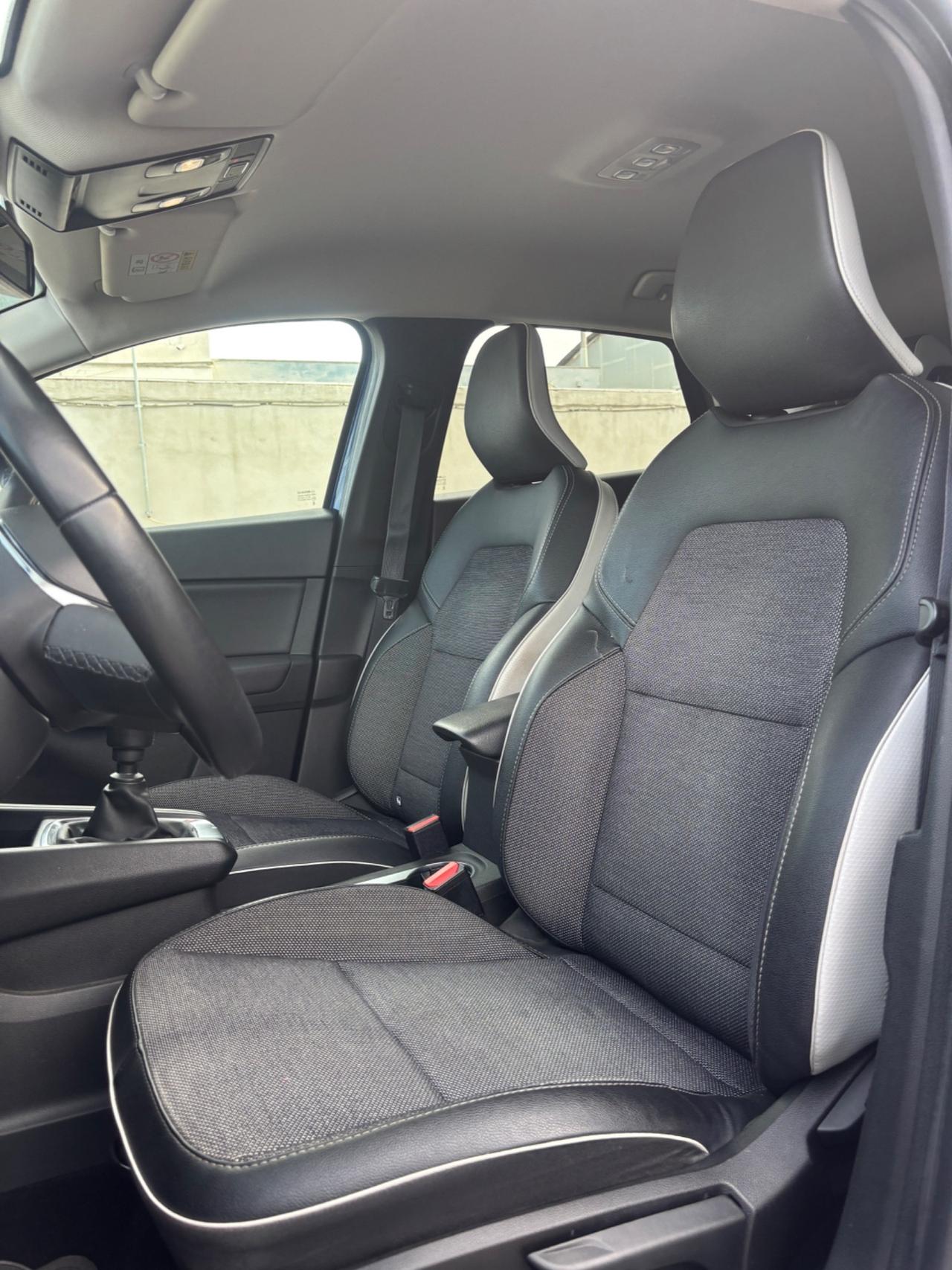 Renault Captur TCe 100 CV GPL FAP Intens
