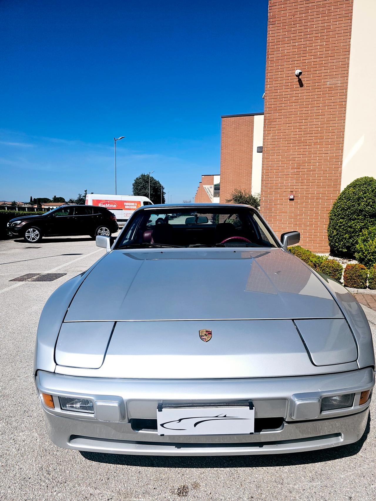 Porsche 944 Porsche 944 coupe 2.5