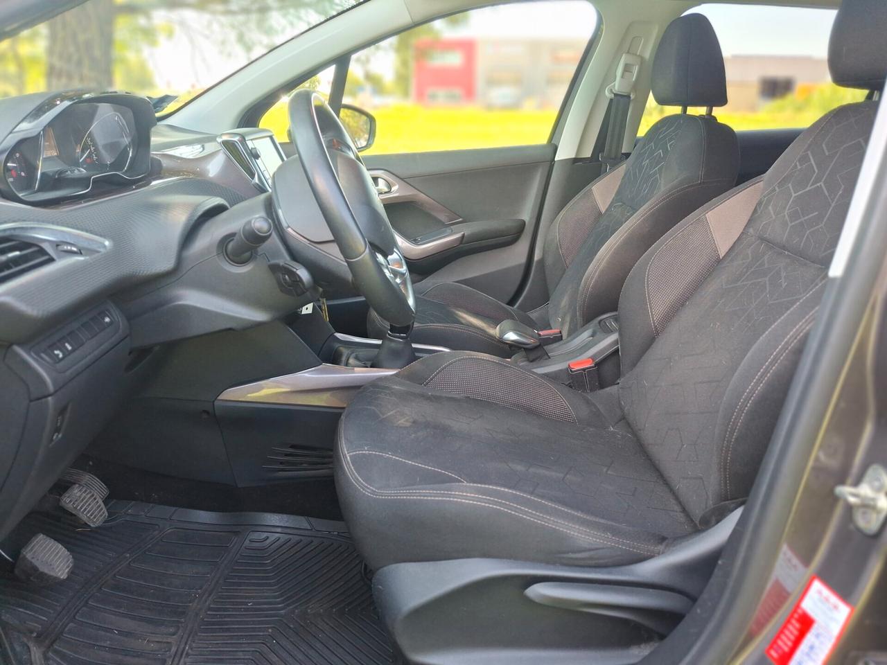 Peugeot 2008 1.4 HDi 68CV Active
