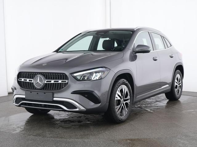 MERCEDES-BENZ GLA 180 Automatic Progressive Advanced