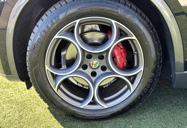 ALFA ROMEO Stelvio 2.2 TD 210cv AT8 Q4 Veloce Tì