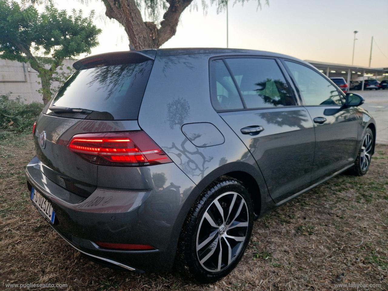 VOLKSWAGEN Golf 7.5 1.6 TDI DSG FULL-LED COCKPIT