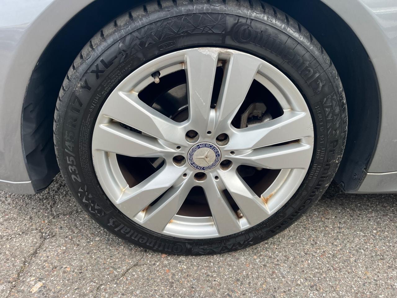 E220CDI Coupe/170CV/Euro5B con FAP/cambio automatico/unico proprietario