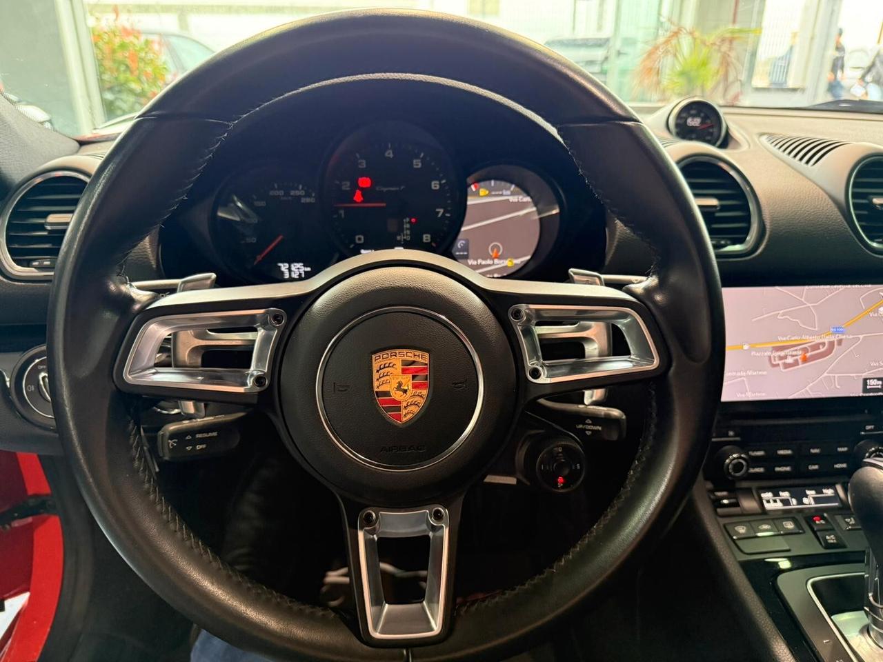 Porsche Cayman 718 T