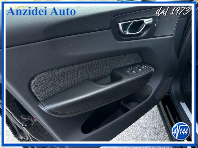 VOLVO XC60 B4 (d) AWD Geartronic Momentum Pro