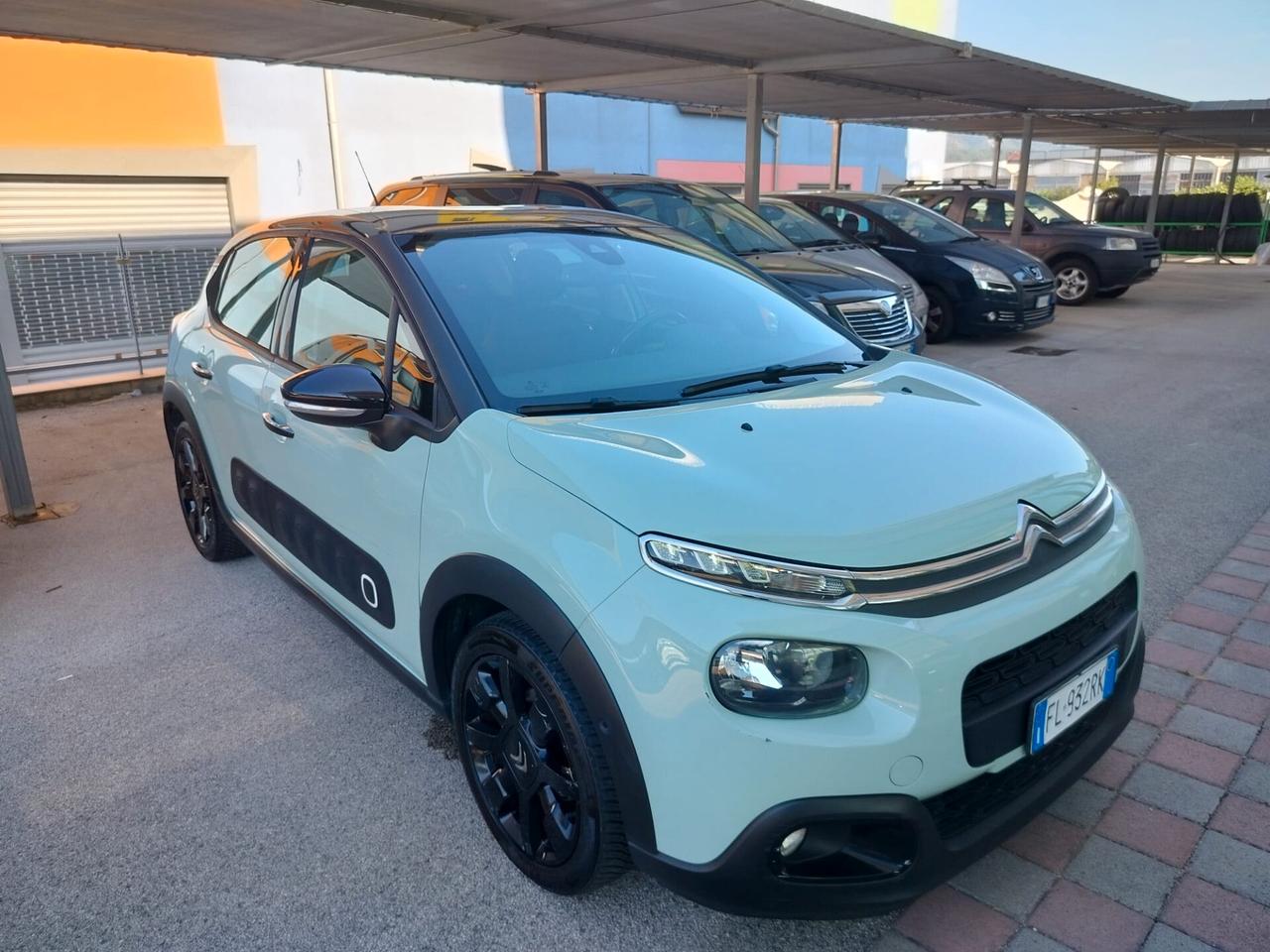 Citroen C3 PureTech 82 GPL Shine FULL OPTIONAL