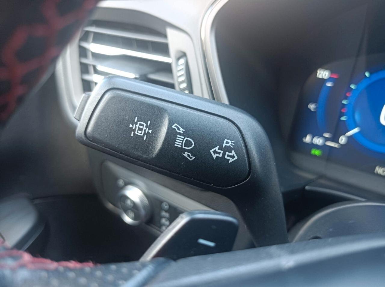 Ford Kuga 1.5 EcoBlue 120 CV aut. 2WD ST-Line X