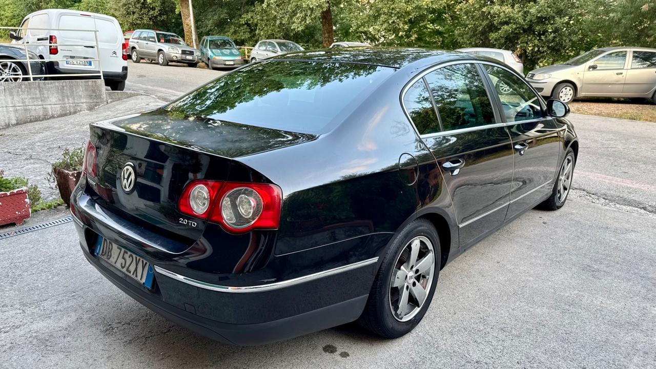 Volkswagen Passat 2.0 16V TDI Highline