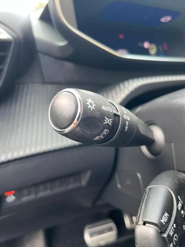 Peugeot e-2008 E- GT Pack 100kW