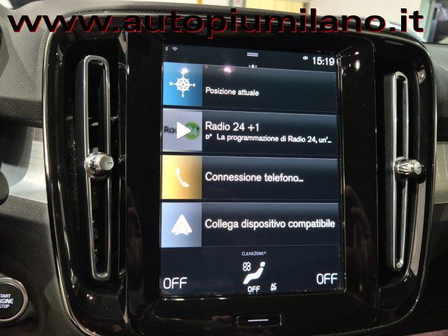 VOLVO XC40 T3 Geartronic Momentum Pro