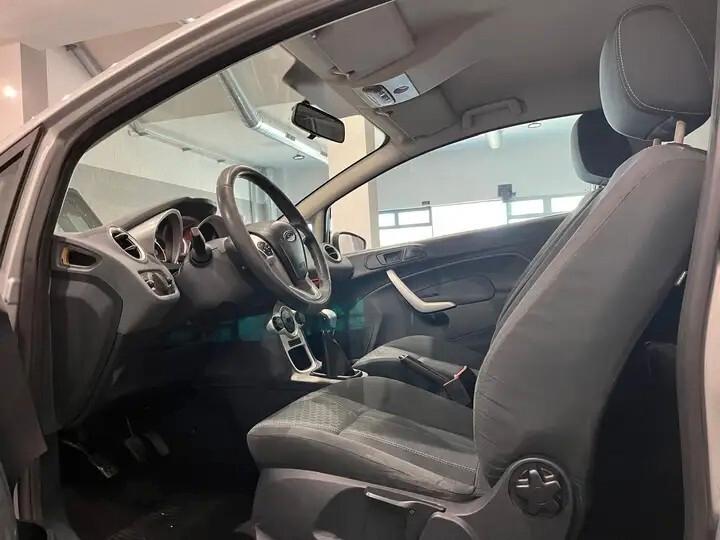 Ford Fiesta 1.4 TDCi 70CV 3 porte Titanium