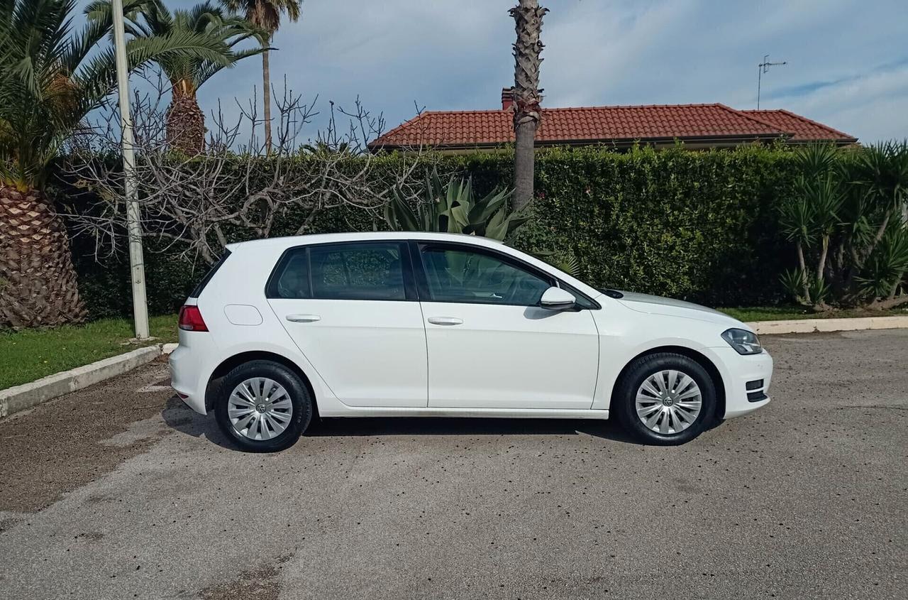 Volkswagen Golf 1.6 TDI 90 CV 5p. Trendline BlueMotion Technology
