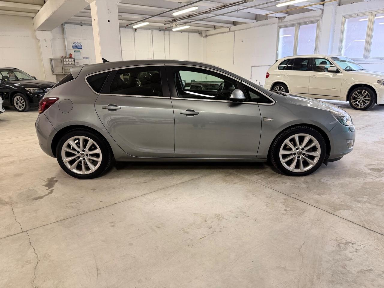 Opel Astra 1.7 CDTI 110CV 5 porte Cosmo