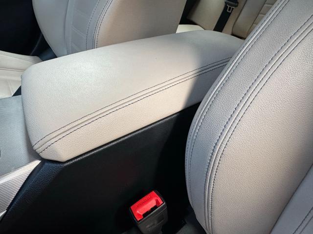 BMW 320 d xDrive Touring Luxury iva deducibile