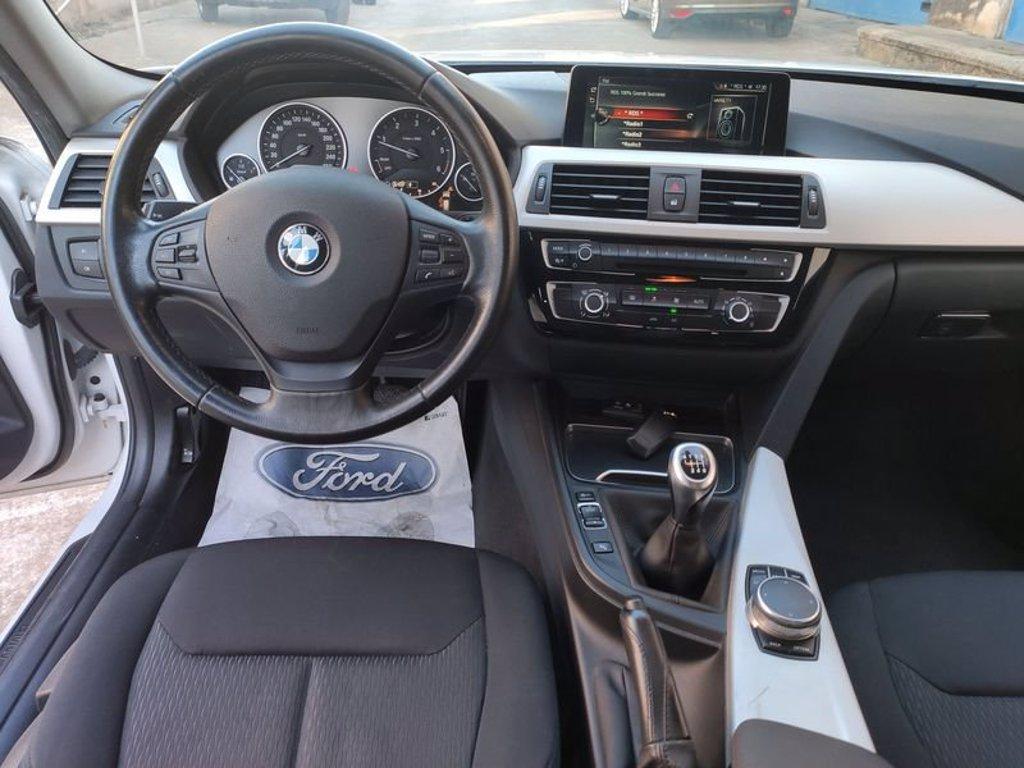 BMW 320d touring business advantage del 2017