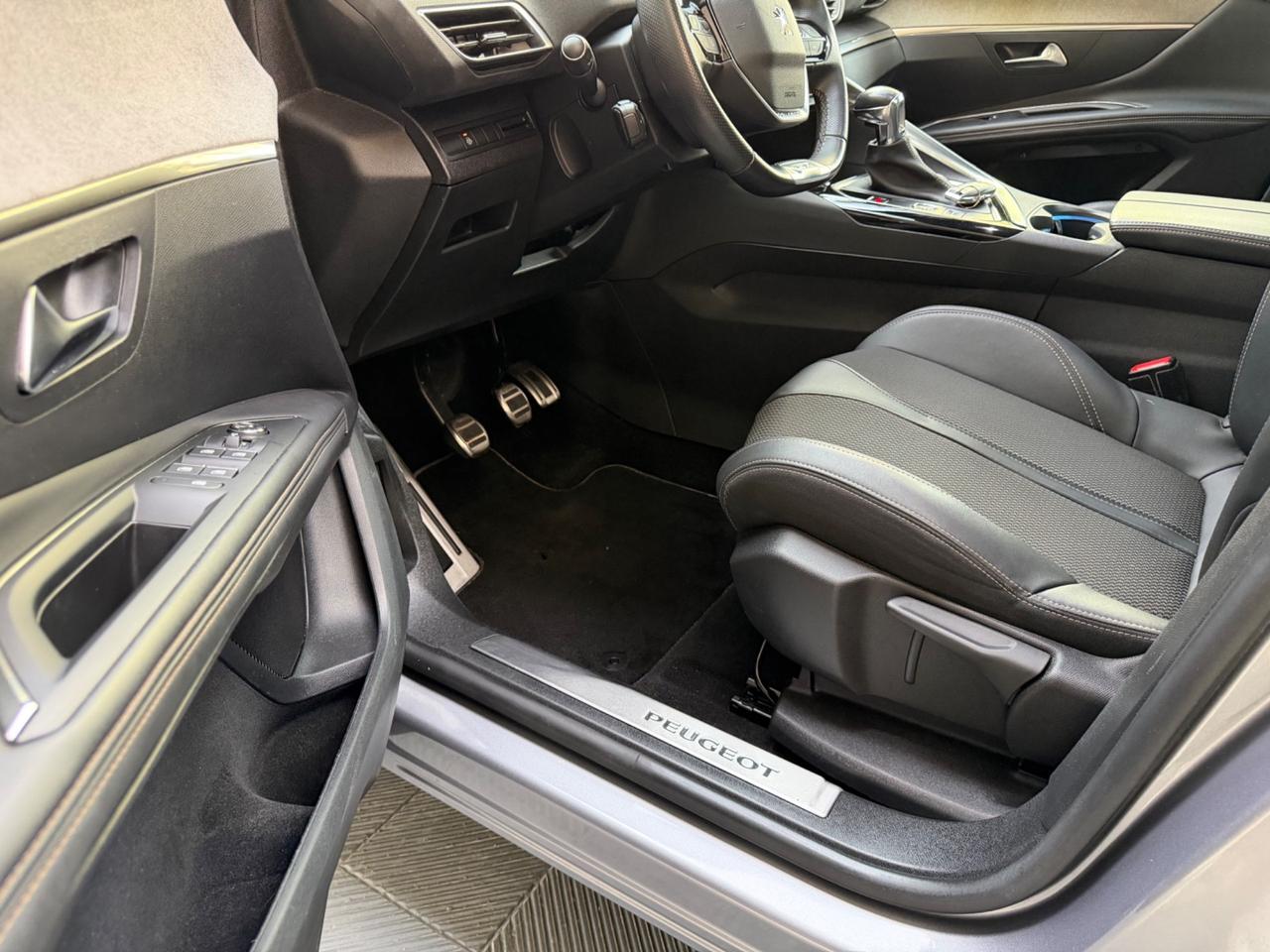 Peugeot 3008 PureTech Turbo 130 S&S EAT8 GT
