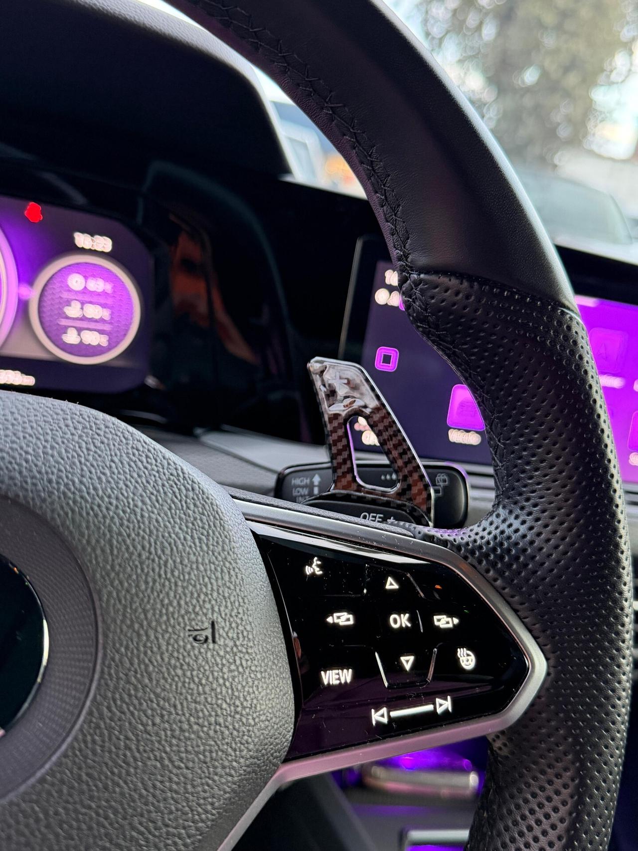 Volkswagen Golf 8 GTI 2.0 TSI 245CV