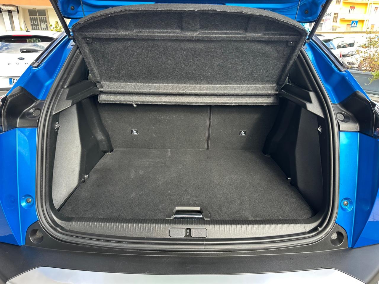 Peugeot 2008 PureTech 100 S&S Active