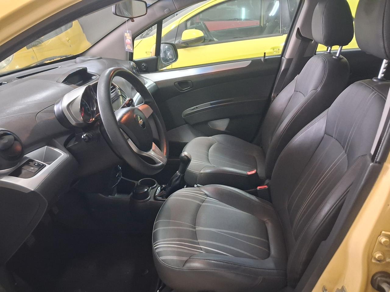 Chevrolet Spark 1.0 gpl 2014 unico prop