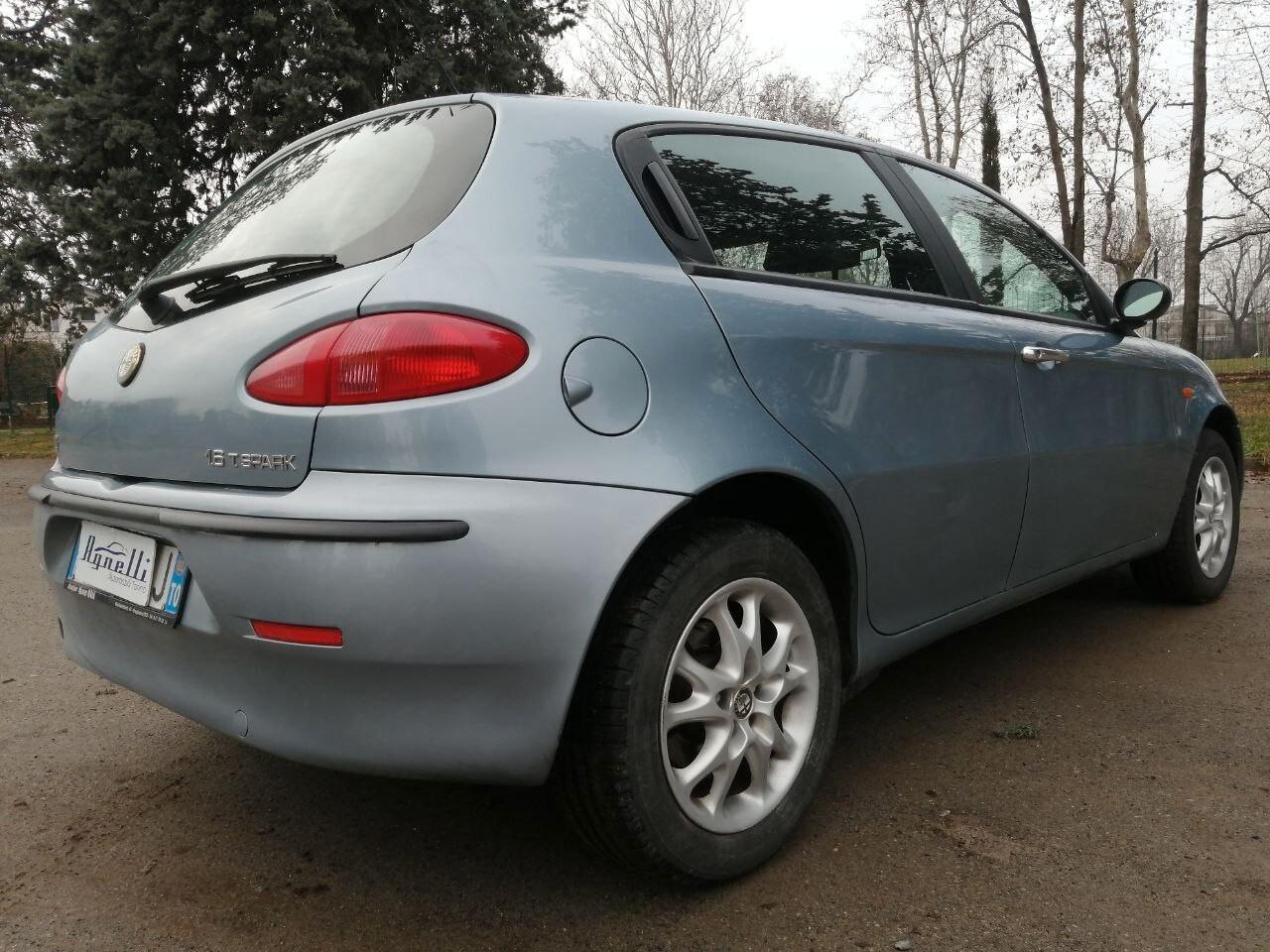 Alfa Romeo 147 1.6i 16V T.S. (105 CV) cat 5p. Dist.