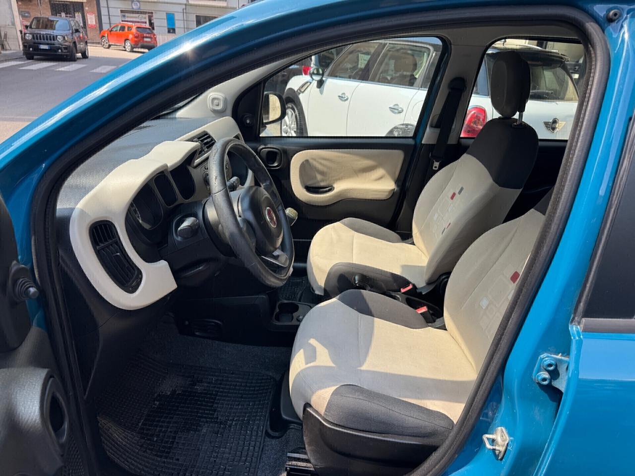Fiat Panda 0.9 Natural Power Lounge 5 posti