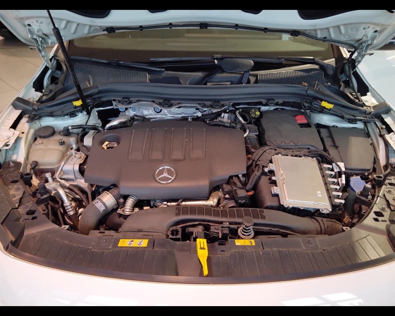 Mercedes-Benz GLA-H247 2023 - GLA 200 d AMG Line Premium auto