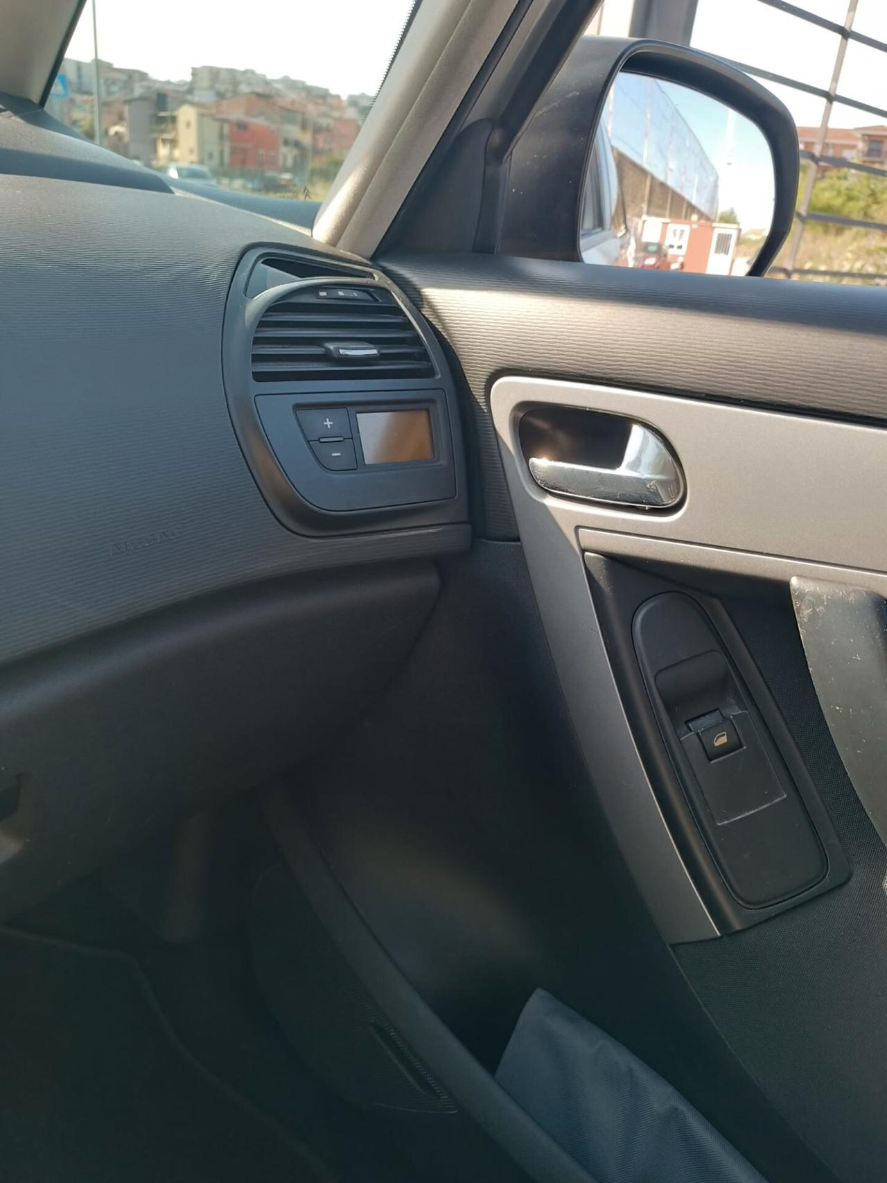 Citroen C4 Picasso 1.6 HDi 110 FAP CMP6 Exclusive