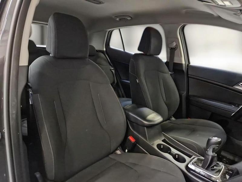 KIA SPORTAGE 1.6 CRDI MHEV BUSINESS 2WD SUV