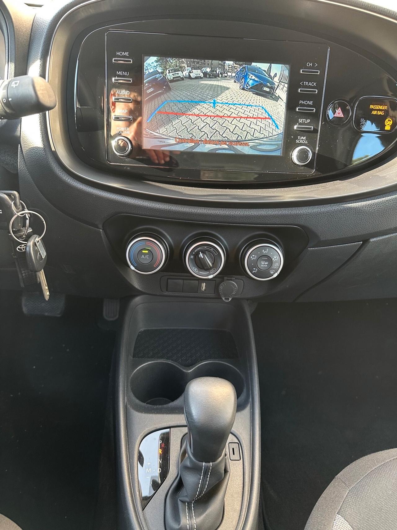 Toyota Aygo X C.AUT. 5 porte Active 04/23 KM.18586