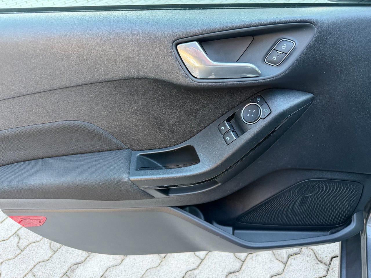Ford Fiesta 5 Porte Fiesta 5p 1.1 Business 85cv CAR PLAY NEOPATENTATI