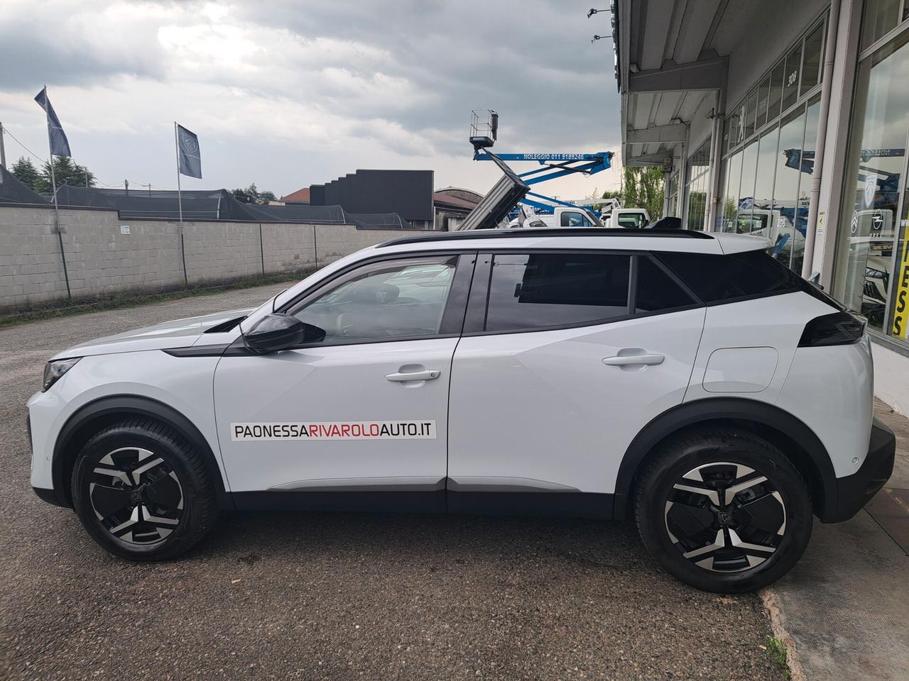 Peugeot 2008 ALLURE NESSUN OBBLIGO FINANZIARIO !!