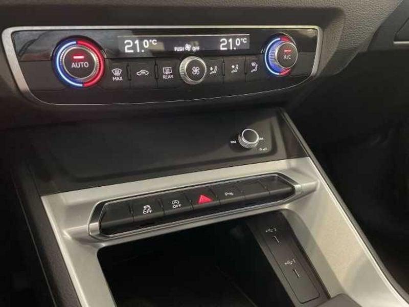 Audi Q3 II 2018 Audi 35 2.0 tdi Business s-tronic