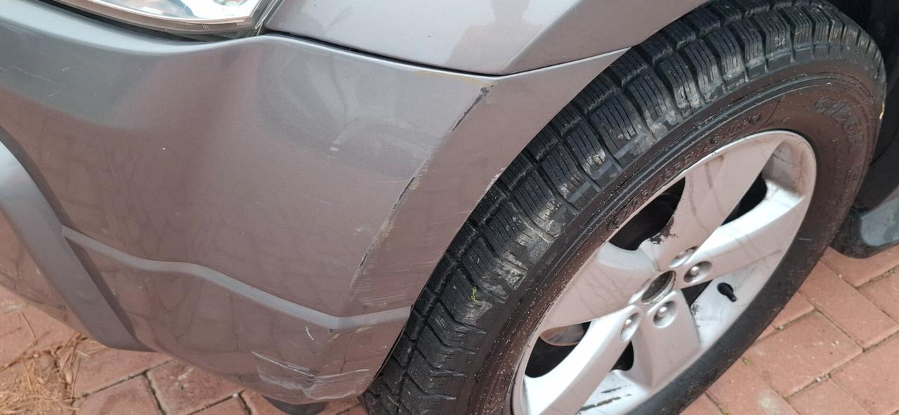 Suzuki Grand Vitara 1.9 DDiS 3 porte