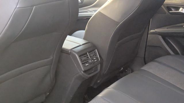 PEUGEOT 3008 1.5cc HDI 130cv AUTOMATICA ANDROID/IOS CRUISE