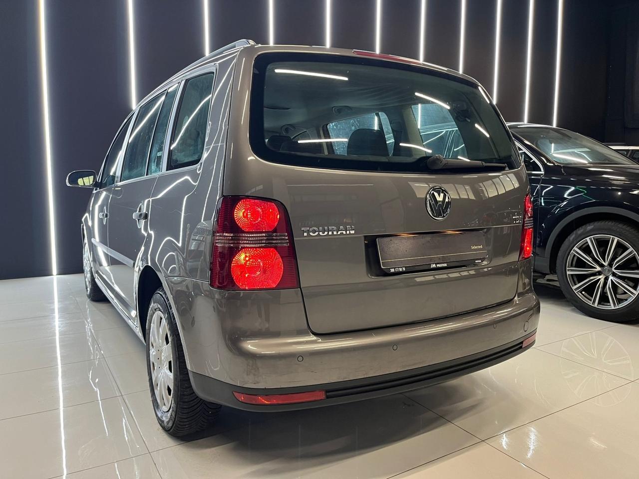 Volkswagen Touran 1.9 TDI 105CV Conceptline 7 POSTI UNICO PROPRIETARIO