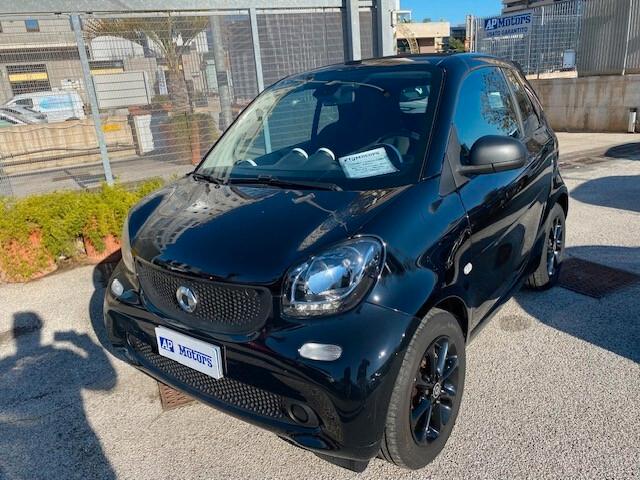 Smart ForTwo 70 1.0 twinamic cabrio Youngster Neopatentati