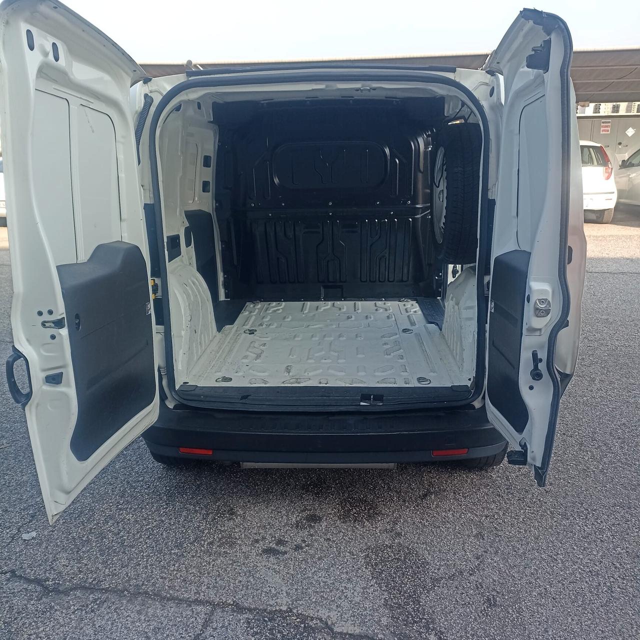 FIAT DOBLO' 3° SERIE NATURAL POWER PC-TN CARGO EASY