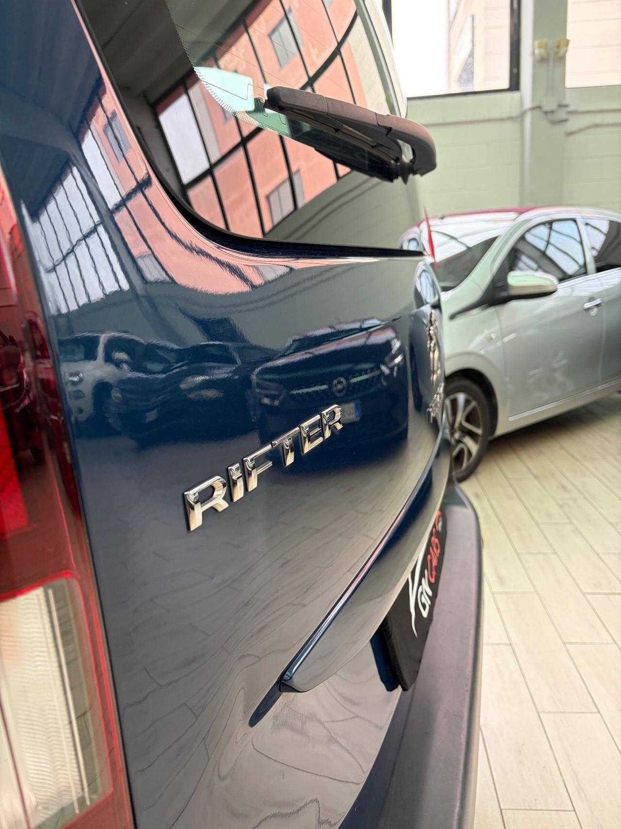 Peugeot Rifter Puretech 110 S&S Allure Standard