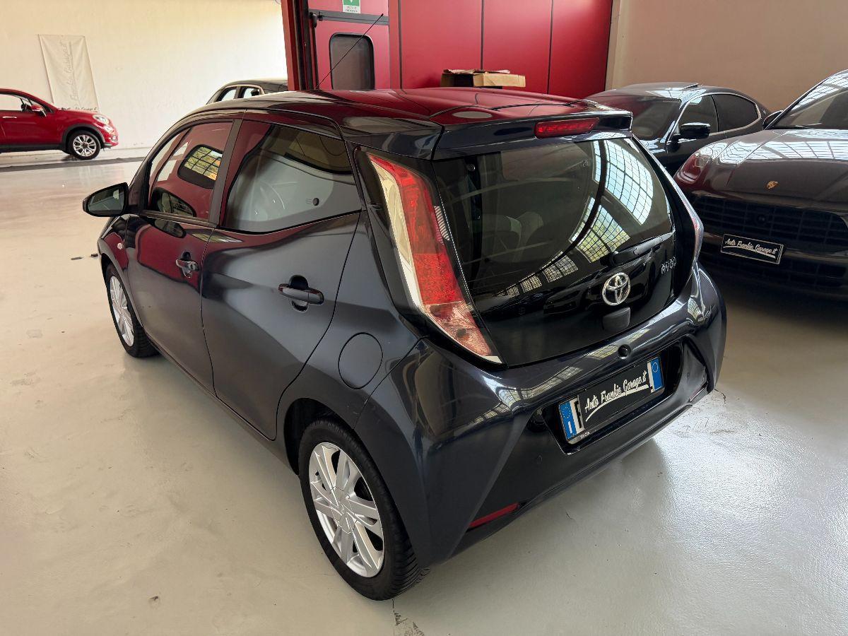 TOYOTA - Aygo - 1.0 VVT-i 69 CV 5p. x-play TSS MMT