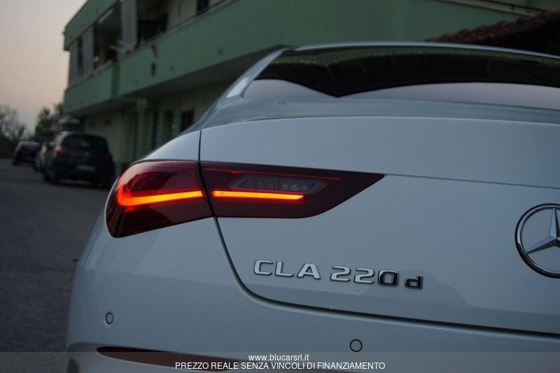 Mercedes-Benz CLA Coupé CLA 220 d Automatic AMG Line Premium