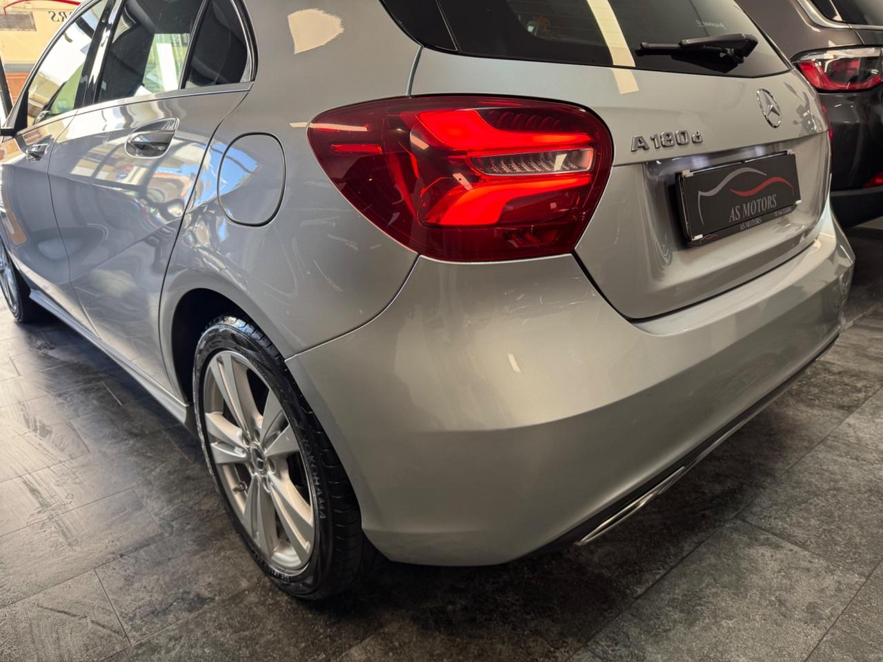 Mercedes-benz A 180 d 110 Cv Sport FINANZIABILE