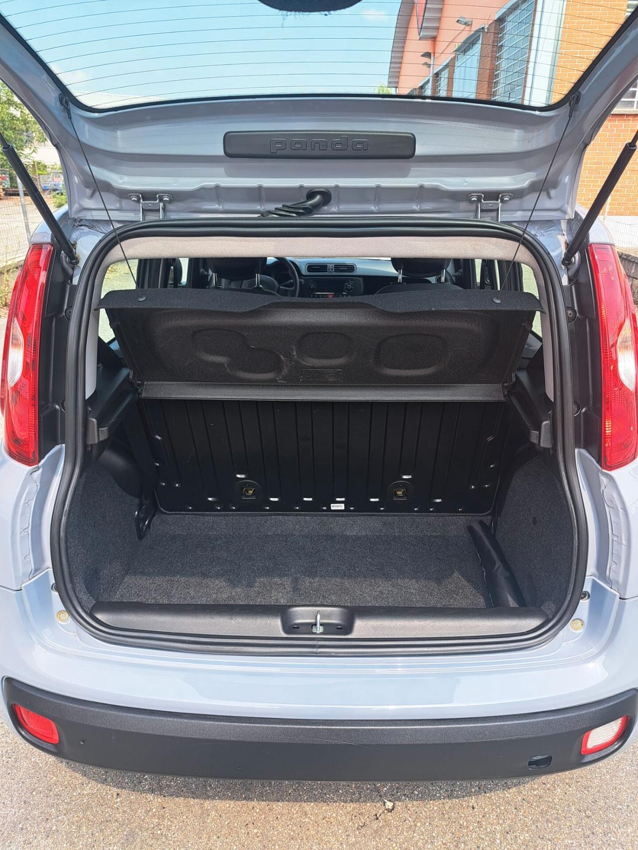 Fiat Panda 1.2 Easy NESSUN VINCOLO DI FINANZIAMENTO O ASSICURAZIONI