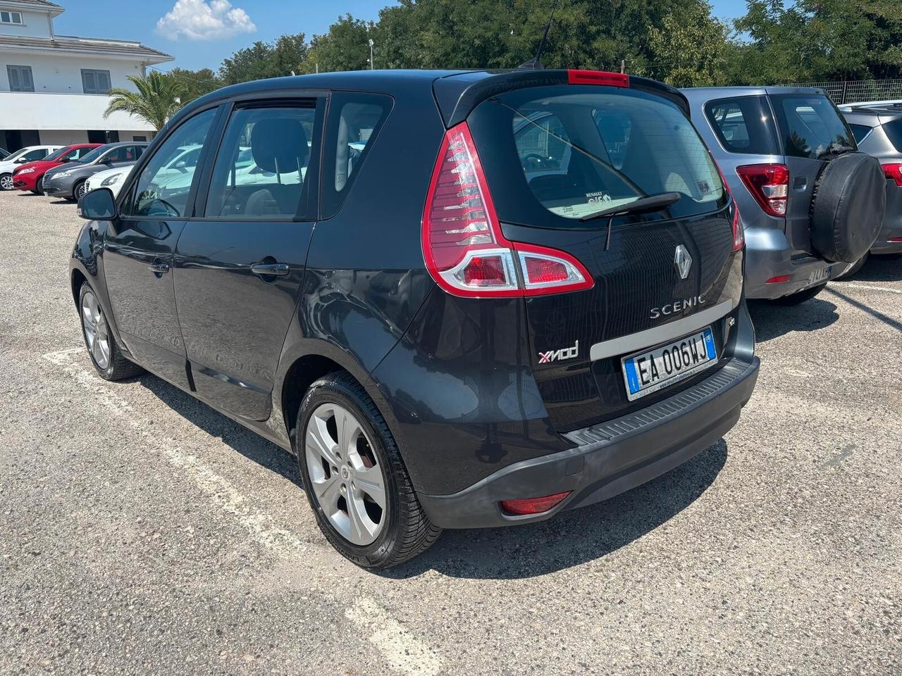 Renault Scenic X-Mod 1.5 dCi - 2010