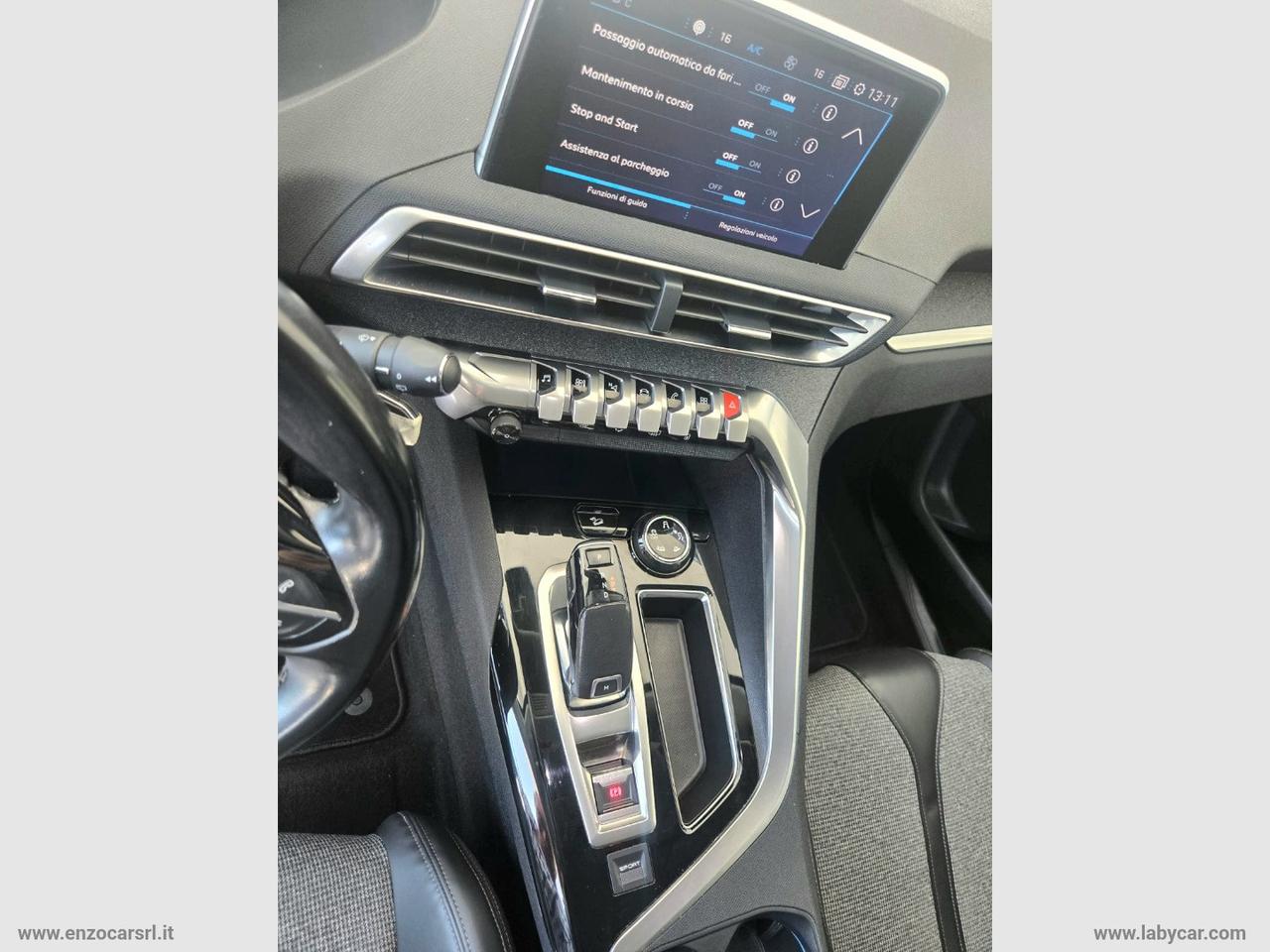 PEUGEOT 3008 BlueHDi 120 S&S Allure FULL LED