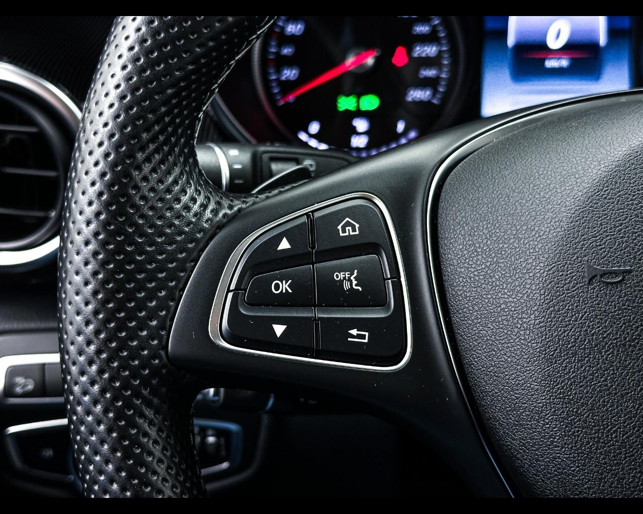 Mercedes-Benz Classe V (W447) - V 200 d Automatic 4Matic Executive Compact