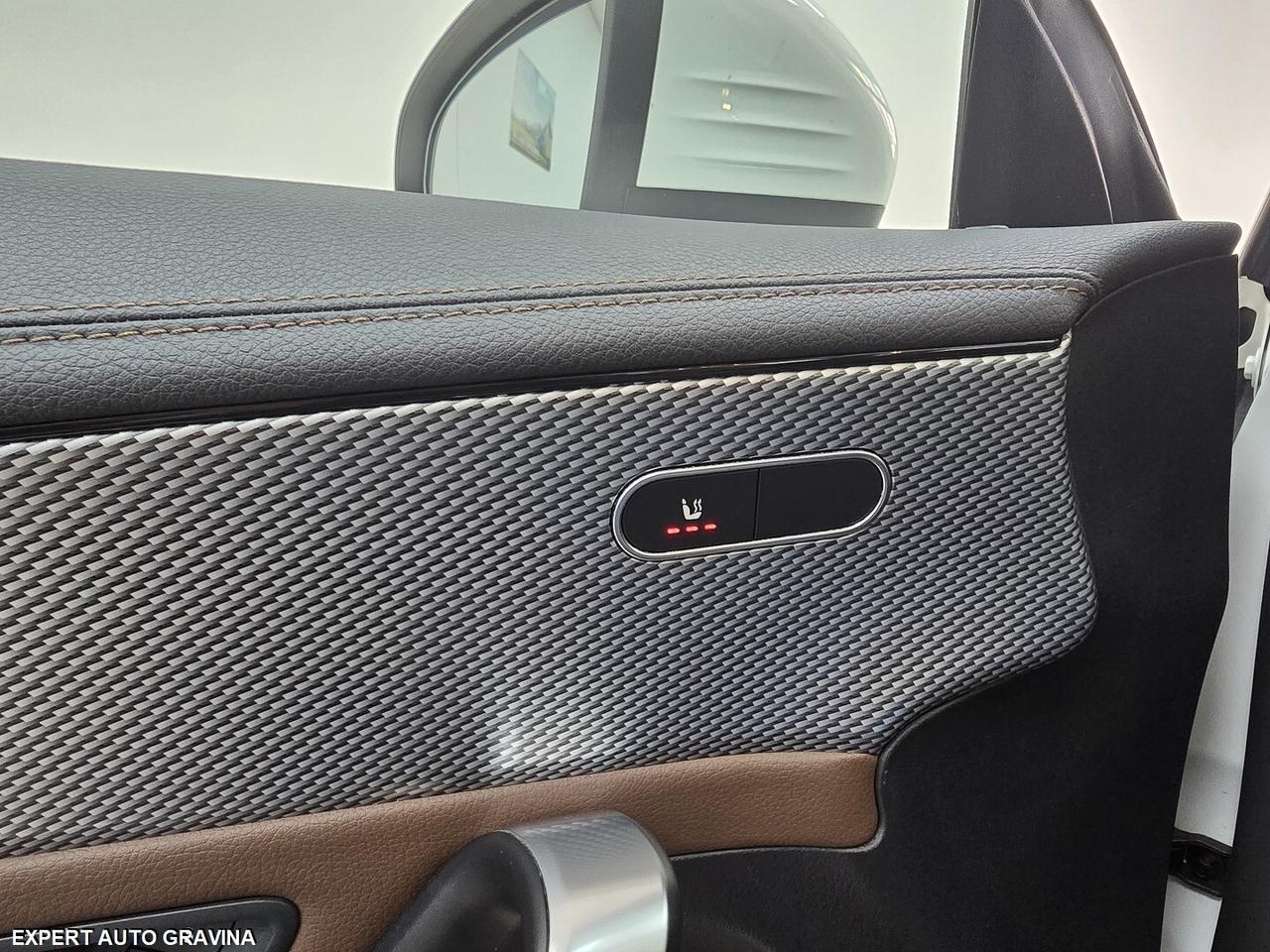 MERCEDES CLA180 SHOTING BRAKE TETTO APRIBILE