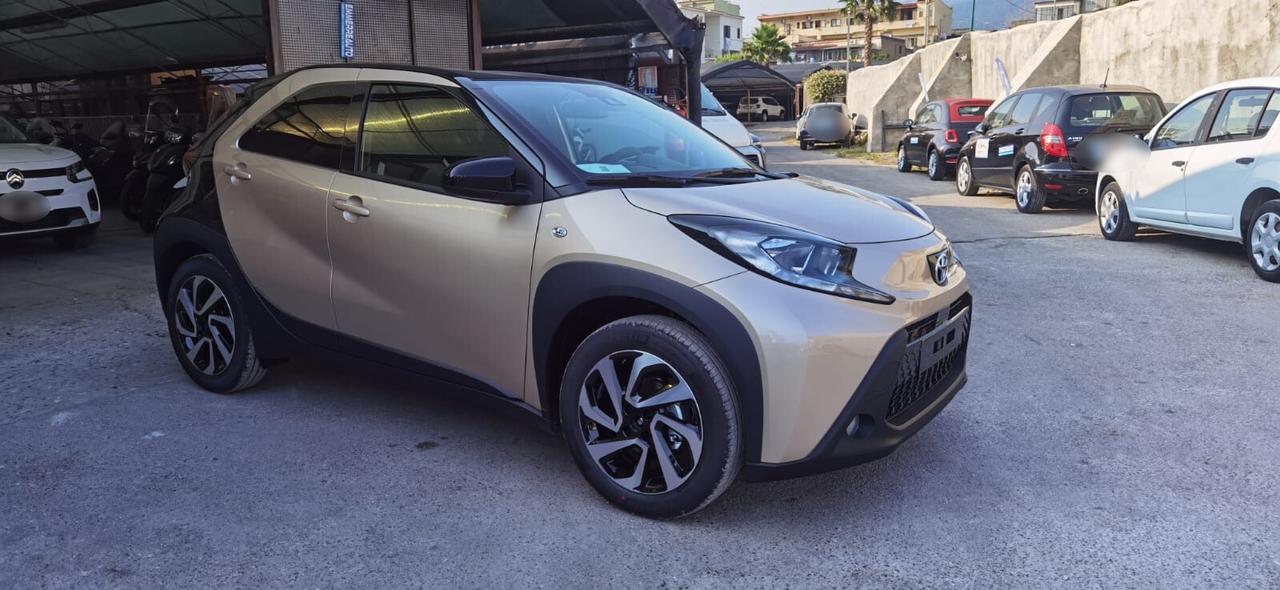 Toyota Aygo 1.0 BENZINA CAMBIO AUTOMATICO 5 porte Trend KM0 2025