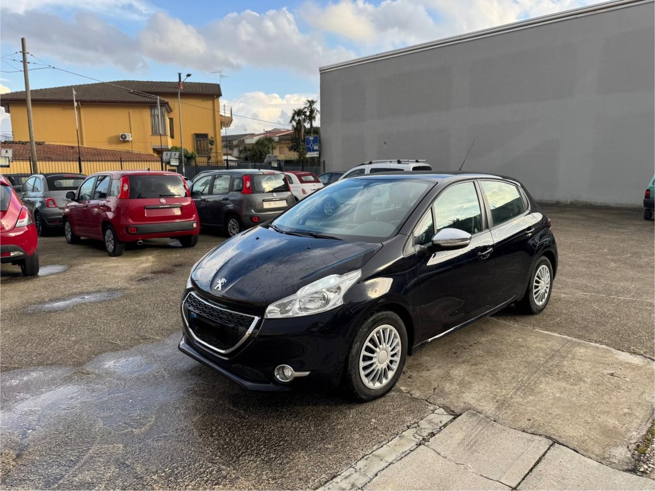 Peugeot 208 1.4 HDi 68 CV 5 porte Active